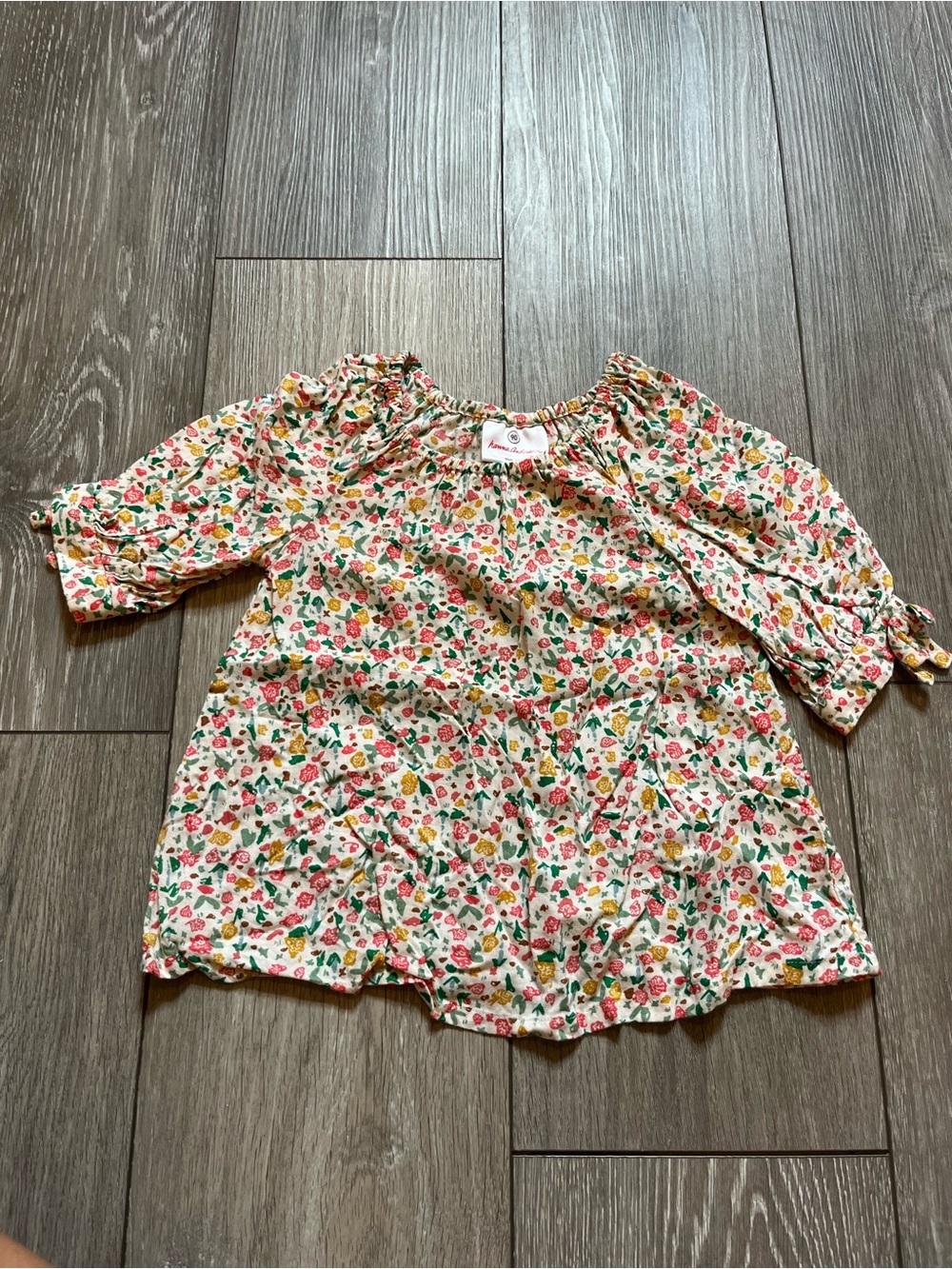 Hanna Andersson Floral Light Weight Blouse Girls size 3T / 90